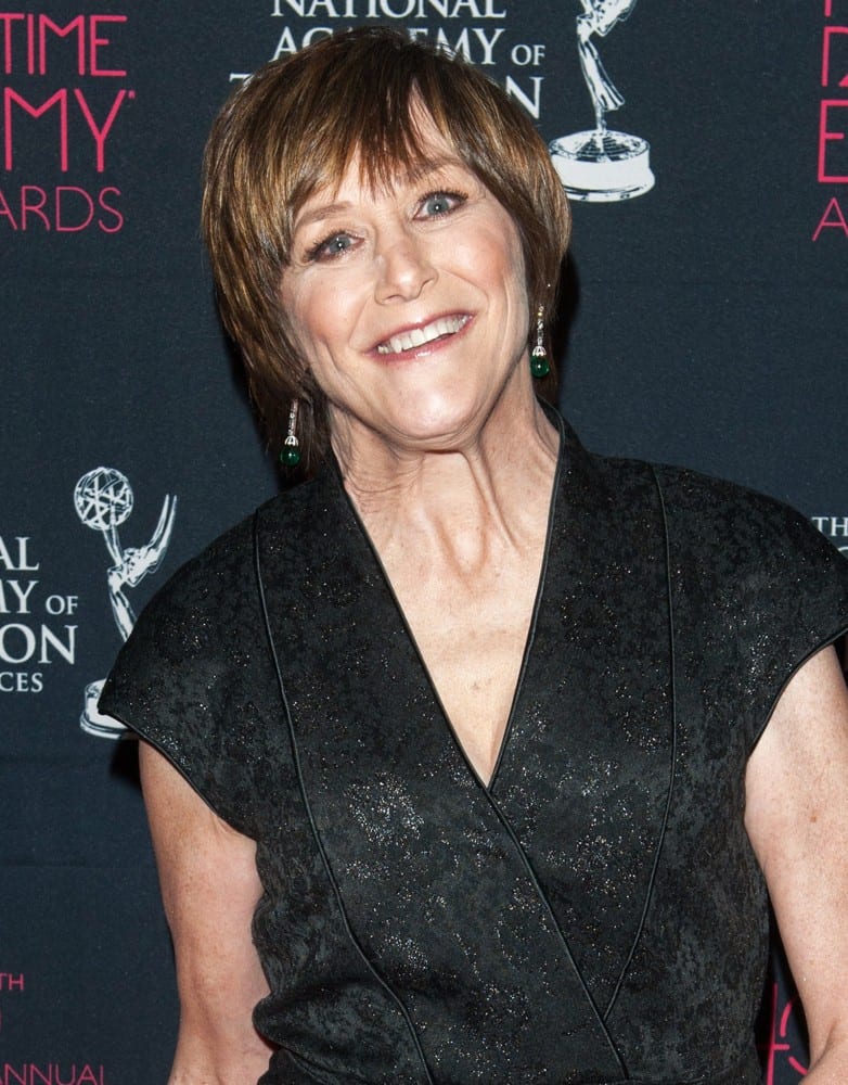 geri-jewell-40th-annual-daytime-entertainment-creative-arts-emmy-awards-02