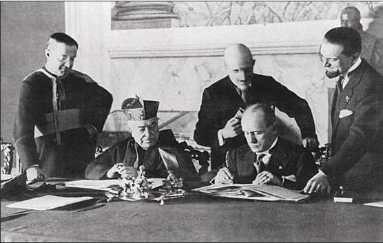 11228543892110_signing_the_lateran_treaty_picture
